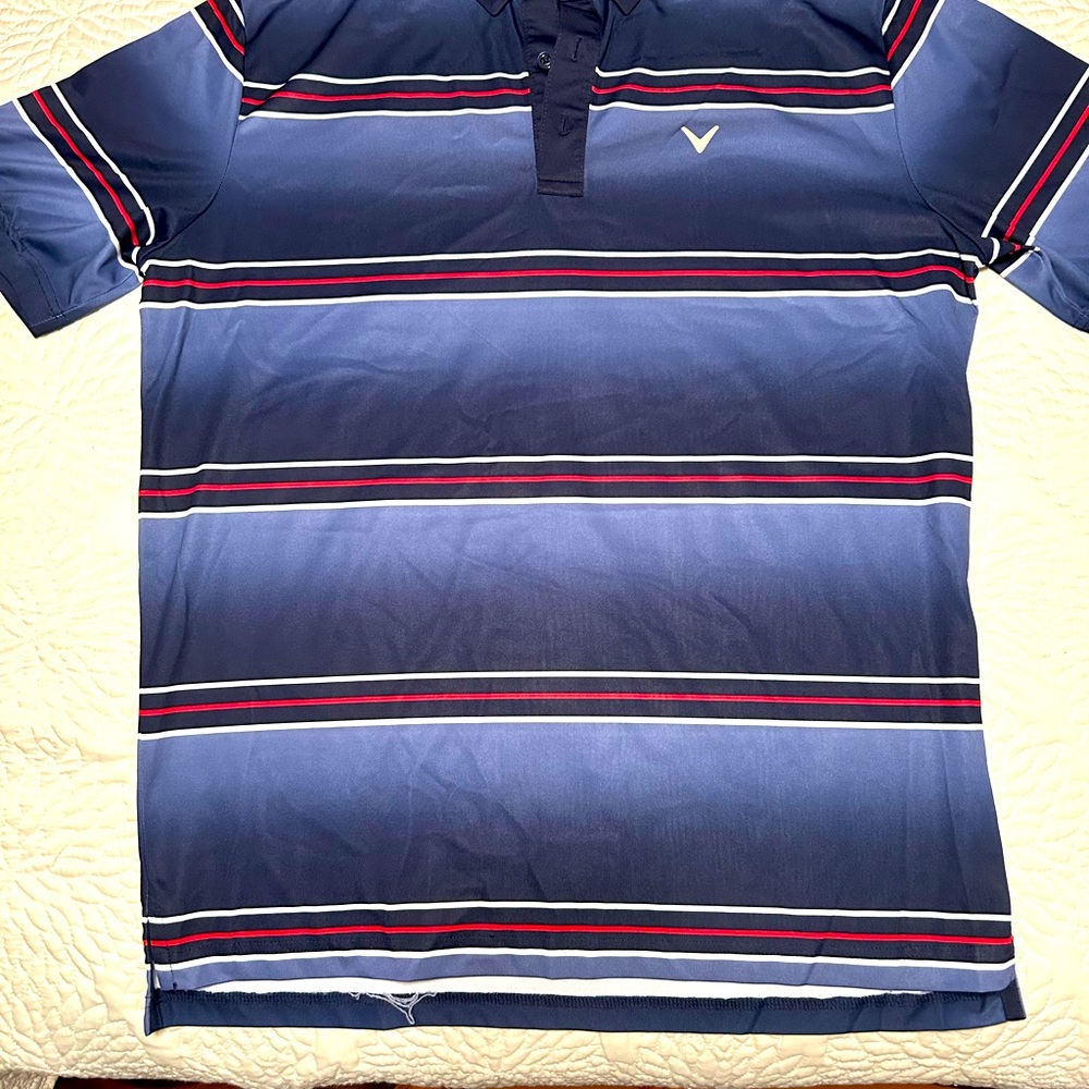 Callaway sz medium Blue, red, and white striped woven golf shirt